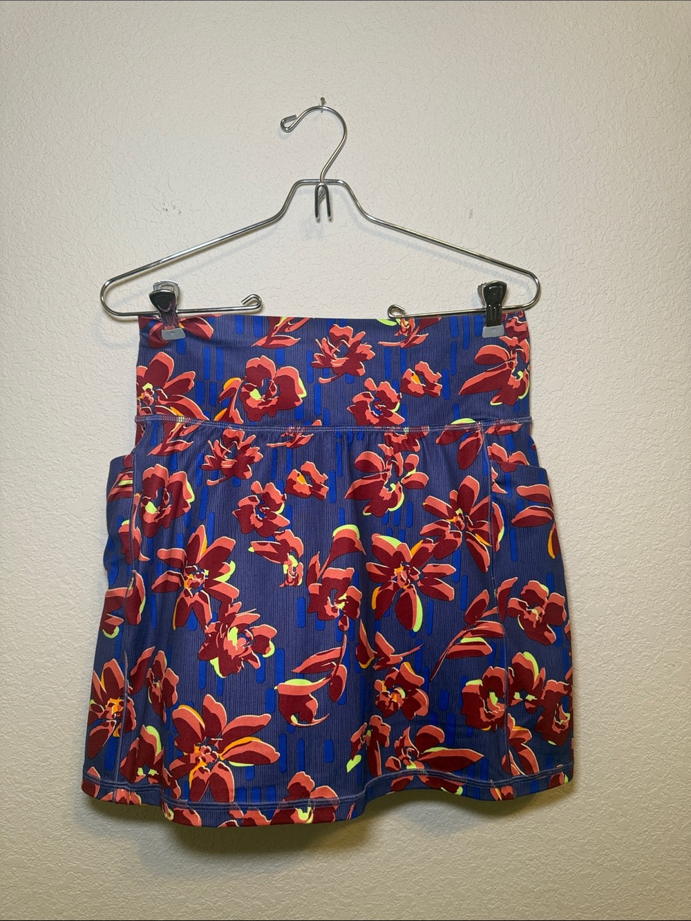 Athleta | Floral Blue Women's Shorts Skirt